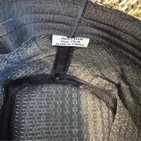 Stylish Straw Fedora Hat with Black Band - Picture 4 of 4